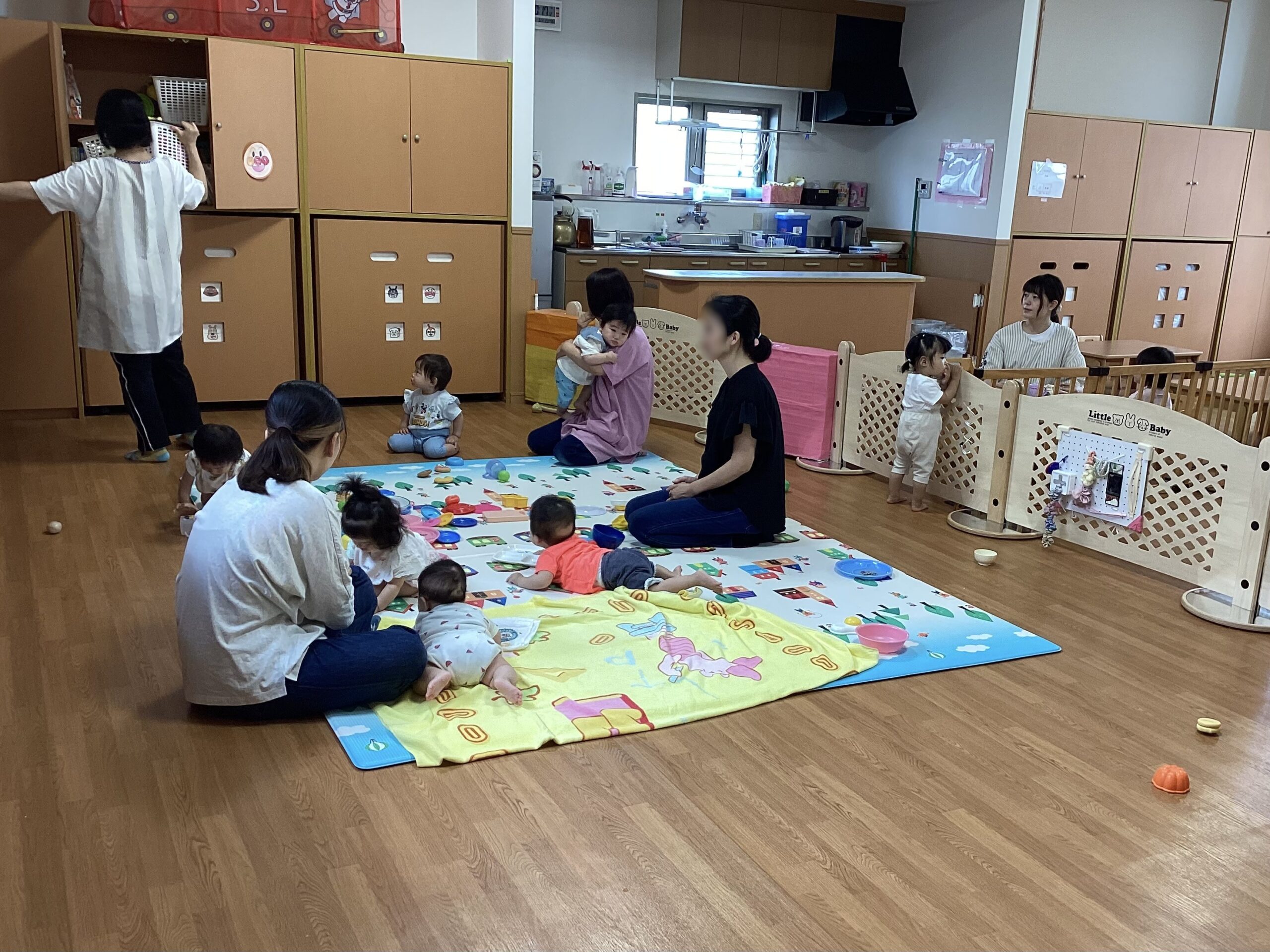 2025年7月の親子ペンギン