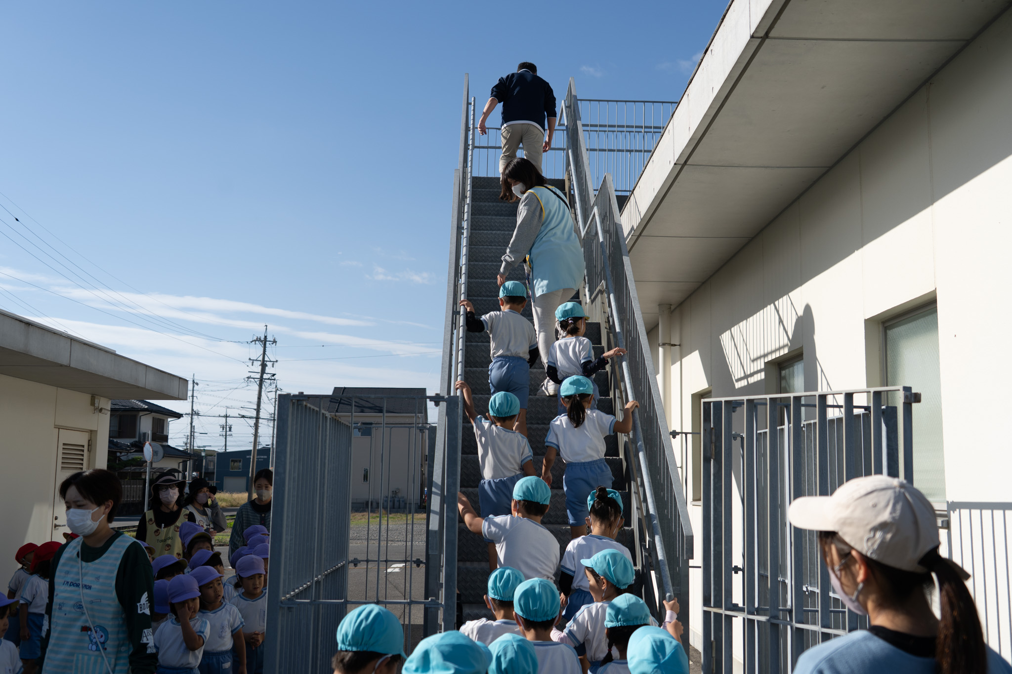 徒歩避難訓練の様子